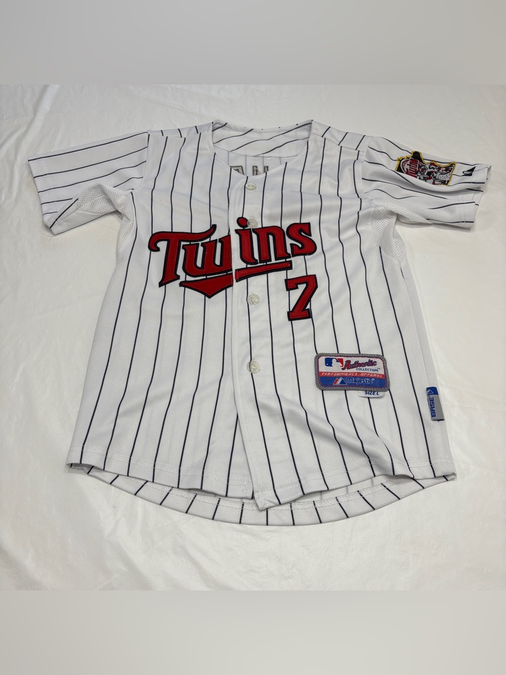 Majestic Minnesota Twins Joe Mauer #7 Pinstripe Jersey Youth Large
